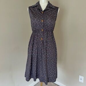 Vintage Sleeveless, Midi Dress with Leaf Print